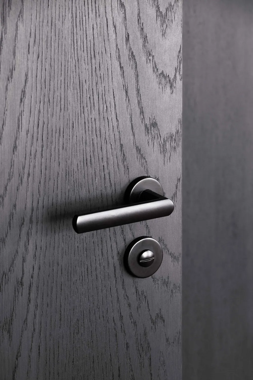 Stylowy czarno-biały loft pod dachem w Przeździku - Gallery image 16