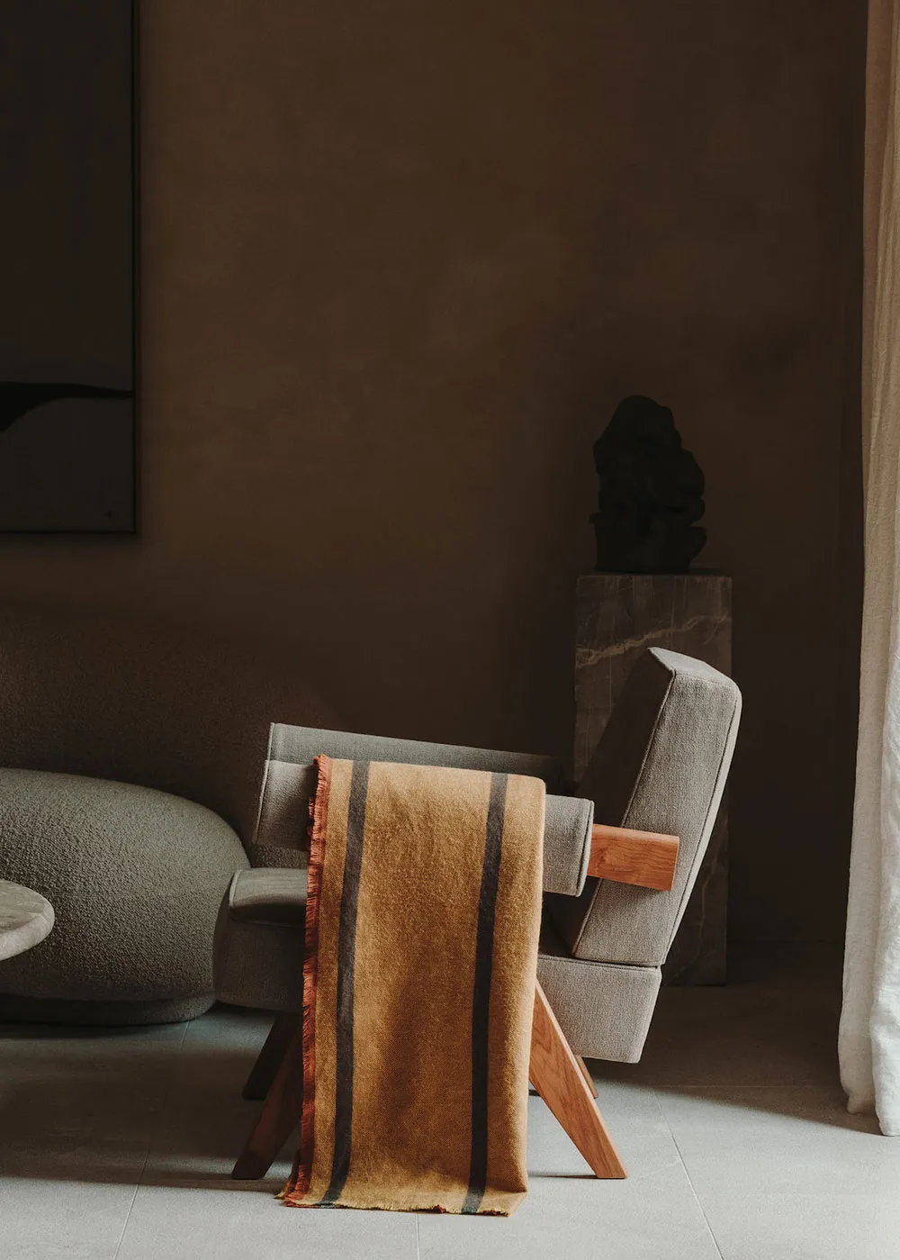 Beau intérieur d'automne dans une villa espagnole Mango Home - Gallery image 1