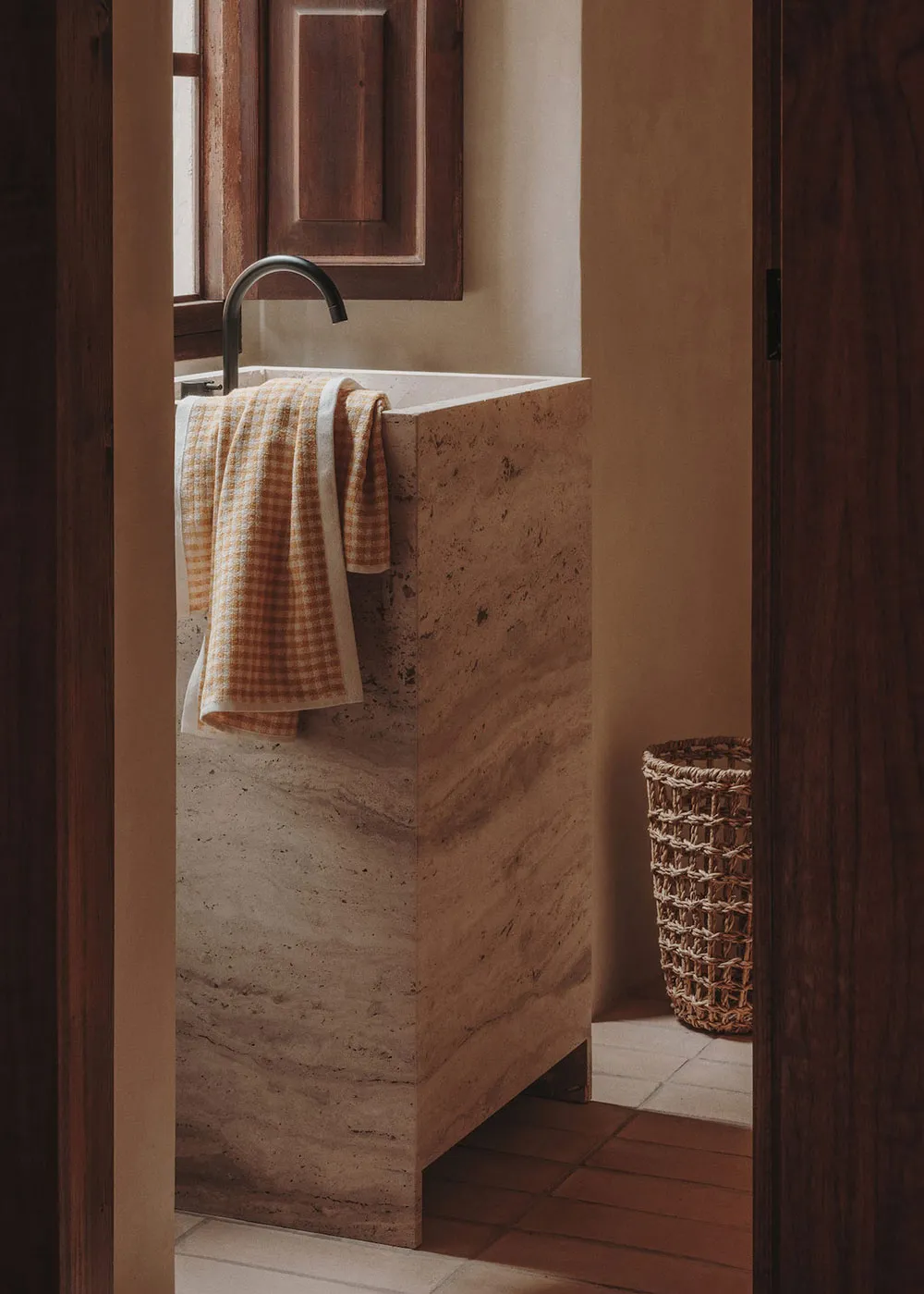 Beau intérieur d'automne dans une villa espagnole Mango Home - Gallery image 12