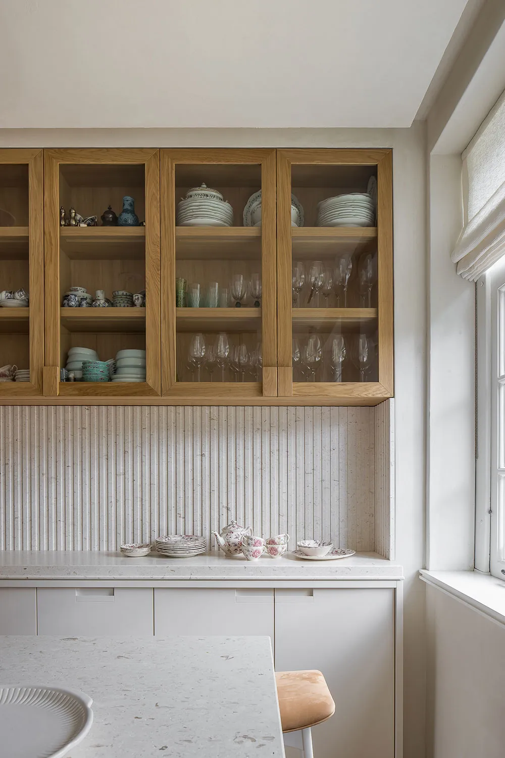 Diseño contemporáneo refinado del estudio holandés Framework Studio - Gallery image 2