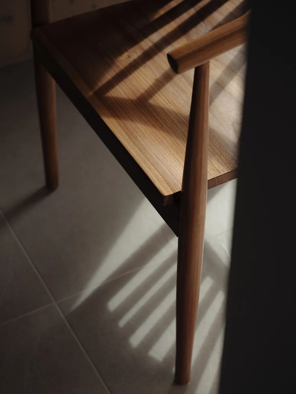 Calor de madera natural y diseño minimalista: casa moderna en Escocia - Gallery image 7