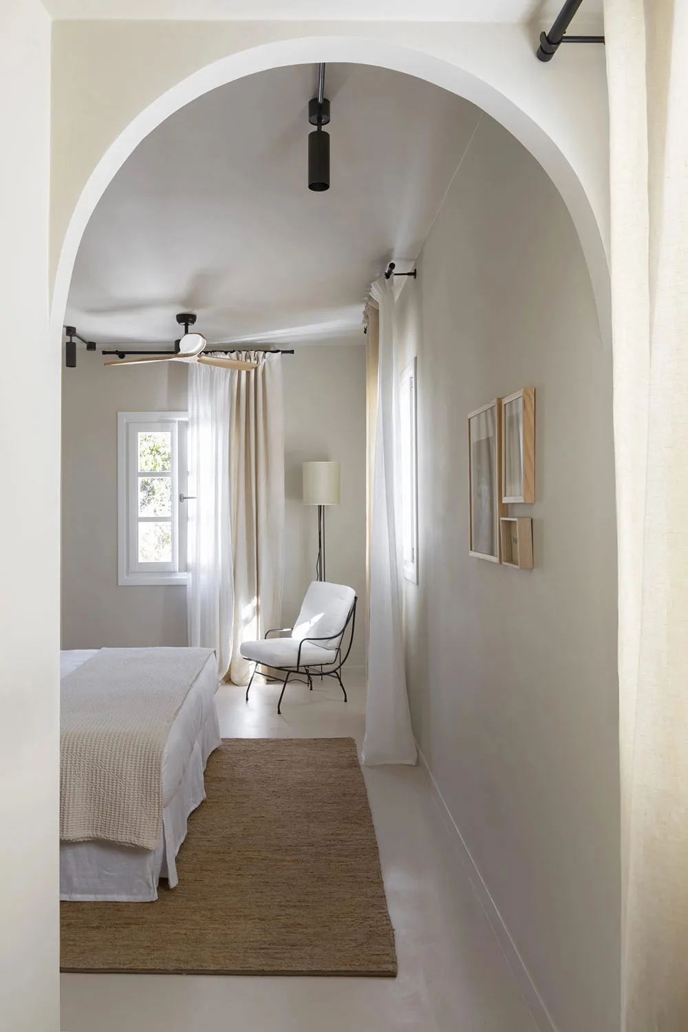 Diseño moderno y estilo griego: hotel Yayaki en la isla de Spetses, Grecia - Gallery image 5