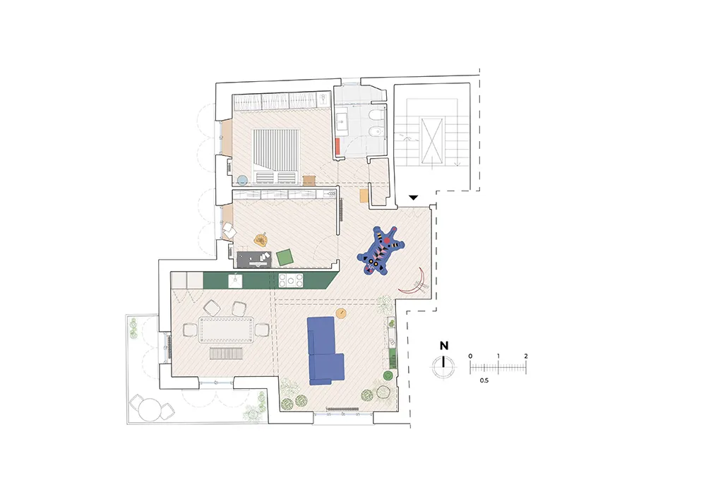 Светлый индустриальный интерьер в Генуе с растениями и яркими вставками - Gallery image 18