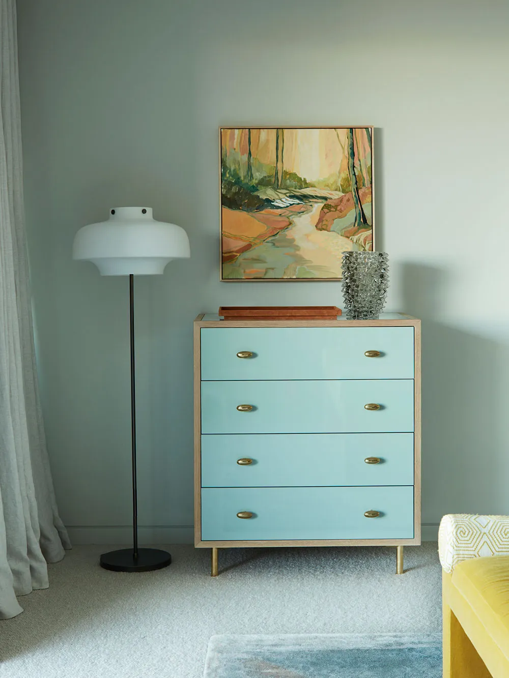 Sunlit and vibrant interior of a family home on the coast in Sydney - Gallery image 19