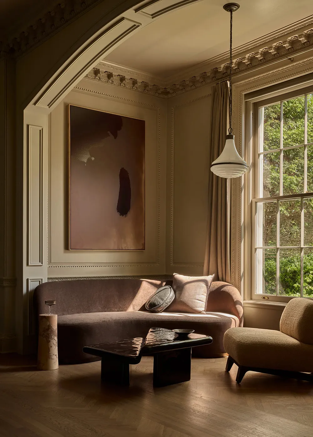 Atmosferycznie i stylowo: czasowy design od studia Haldon House - Gallery image 1