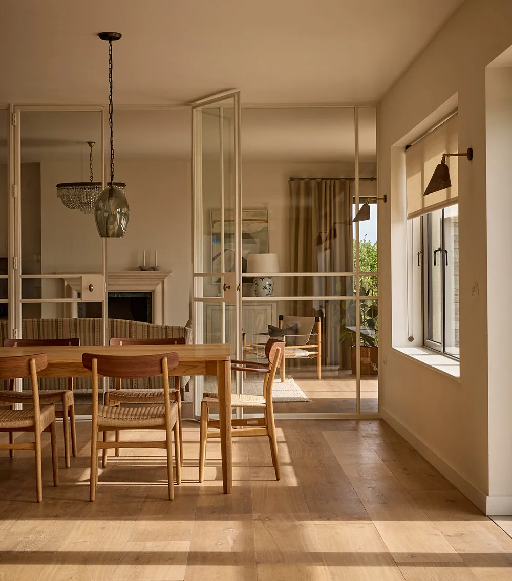 Mix cosy de style anglais et scandinave dans les œuvres de l'atelier Pernille Lind - Gallery image 1