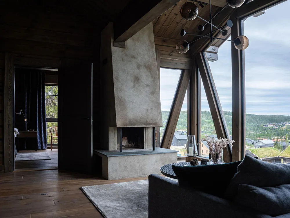 Hölzerner Holzhütte in Schweden mit stylischen Interiern - Gallery image 1