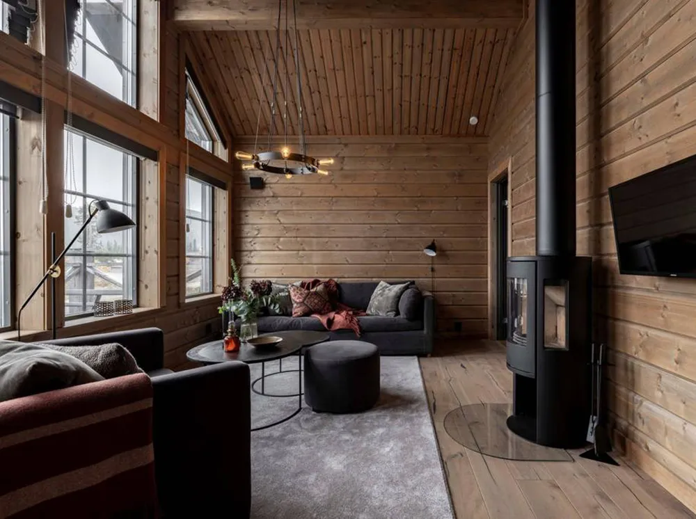 स्वीडन में स्थित एक आधुनिक शैली का घर, जिसमें काले रंग की फर्नीचर है (क्षेत्रफल: 102 वर्ग मीटर) - Gallery image 6