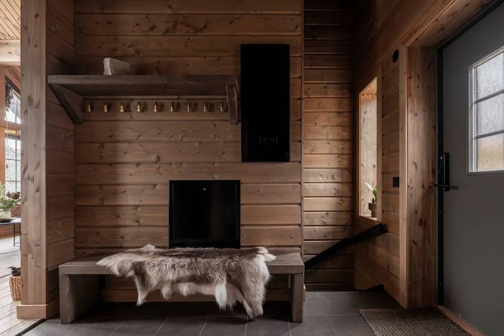 स्वीडन में स्थित एक आधुनिक शैली का घर, जिसमें काले रंग की फर्नीचर है (क्षेत्रफल: 102 वर्ग मीटर) - Gallery image 16