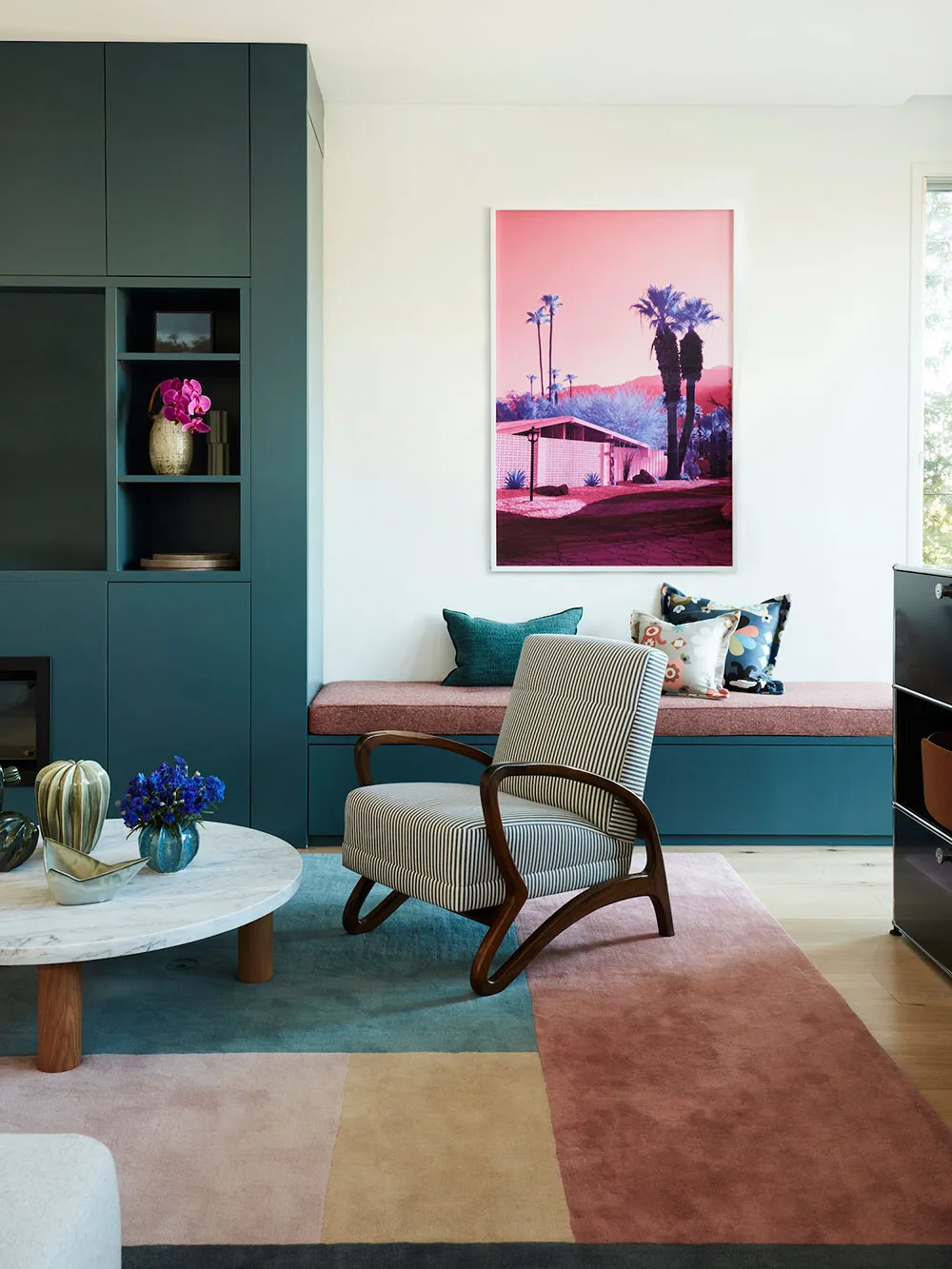 Sunlit and vibrant interior of a family home on the coast in Sydney - Gallery image 12