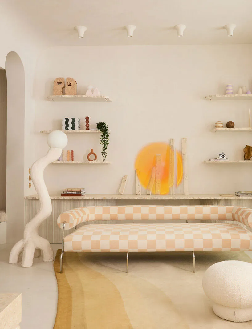 Ekligter Interior in Madrid, inspiriert durch Wüstenlandschaften (37 qm) - Gallery image 2