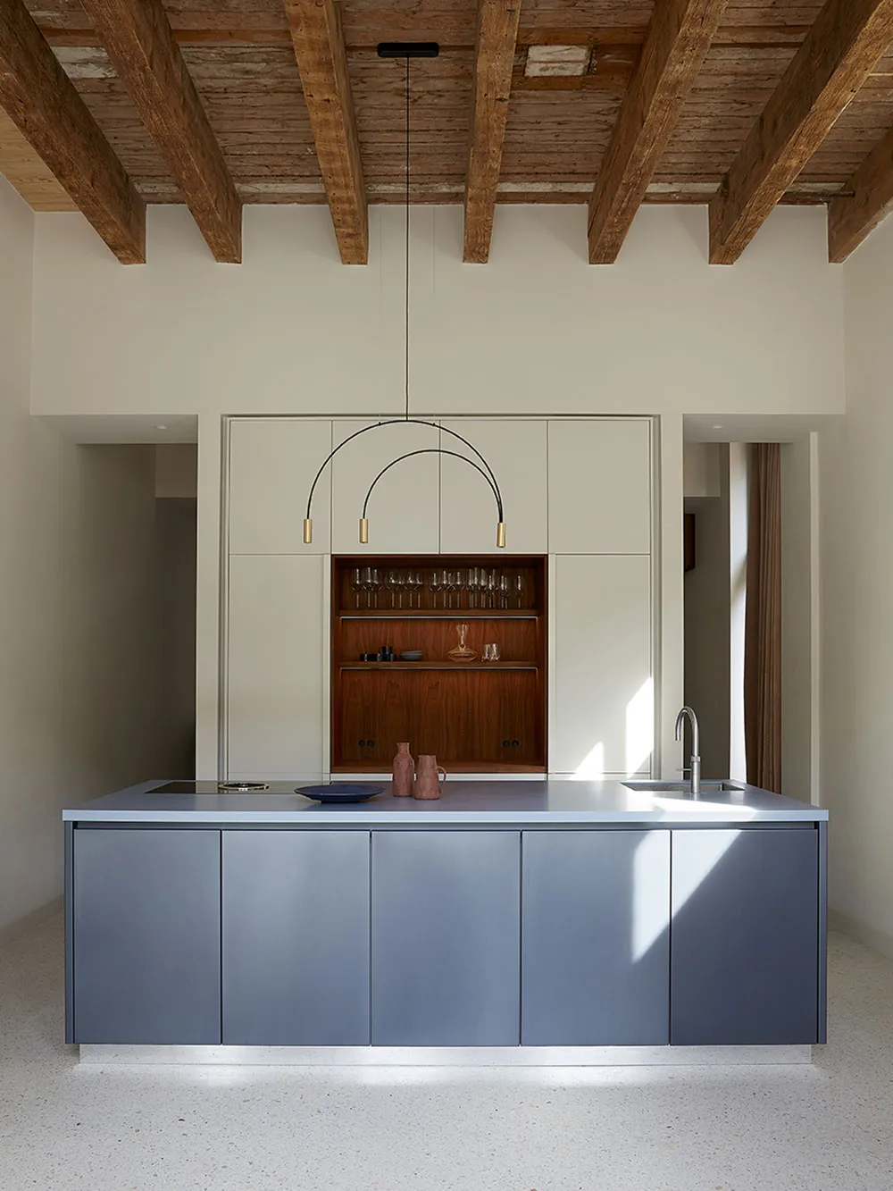 Diseño contemporáneo refinado del estudio holandés Framework Studio - Gallery image 37