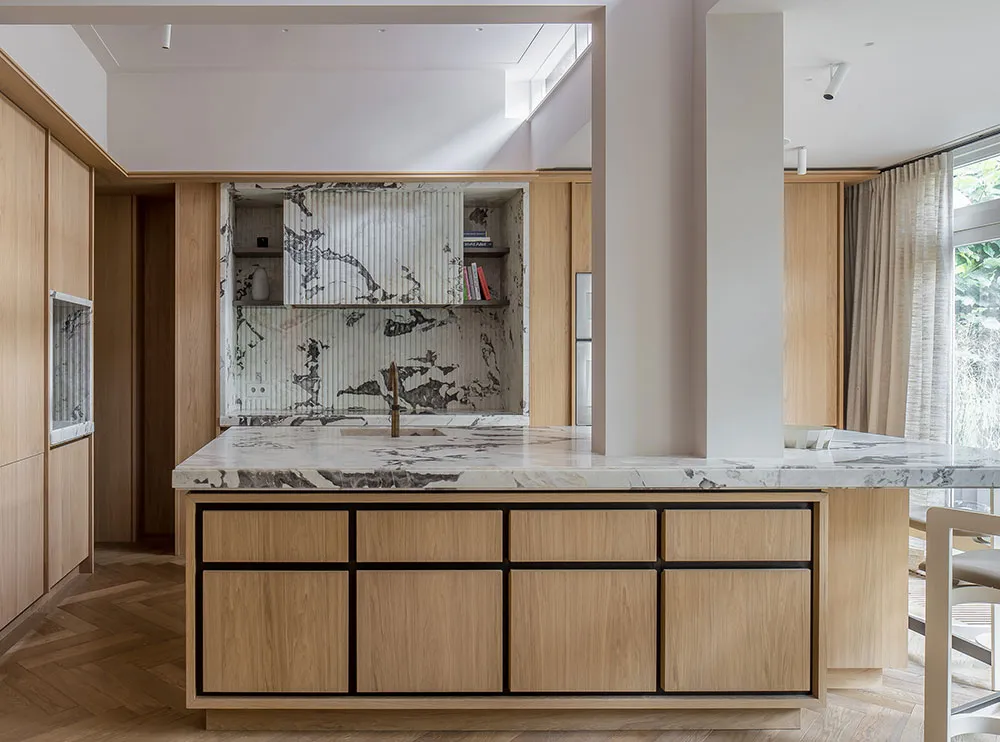 Diseño contemporáneo refinado del estudio holandés Framework Studio - Gallery image 17