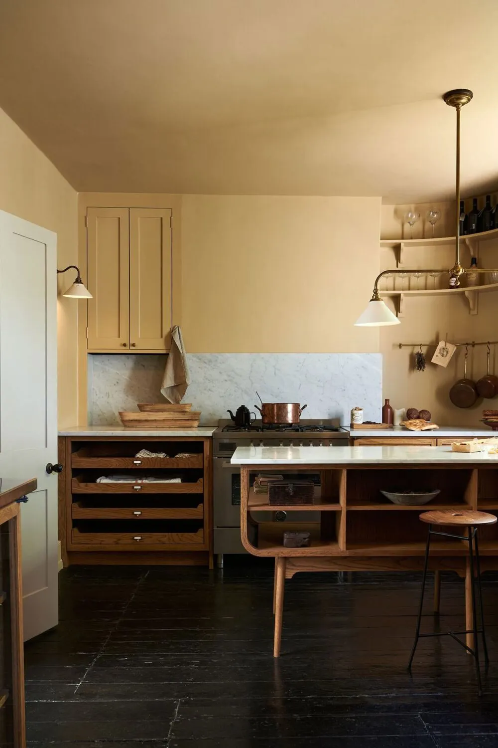 Une cuisine vivante et chaleureuse à Londres par deVOL - Gallery image 9