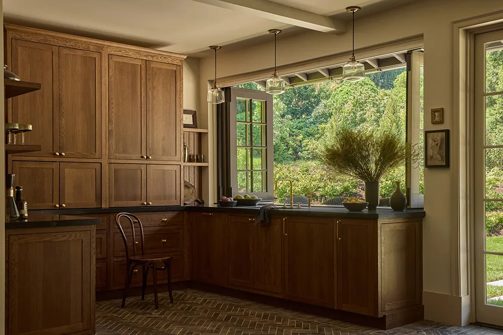 Atmosferycznie i stylowo: czasowy design od studia Haldon House - Gallery image 13