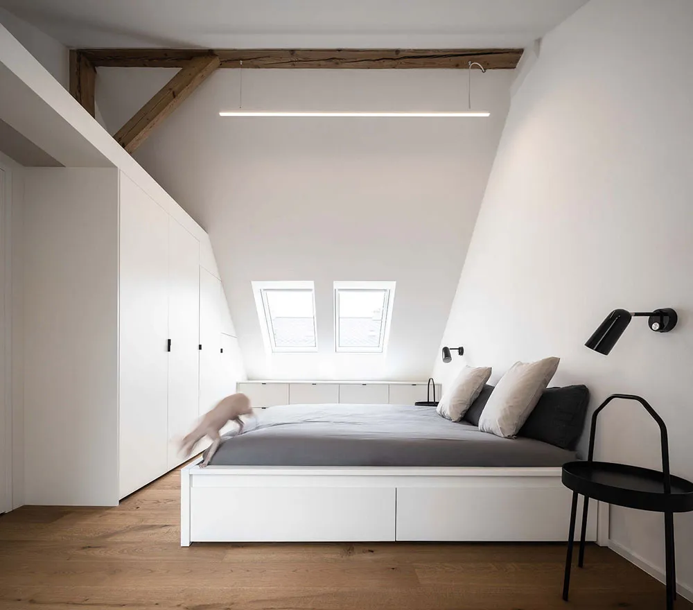 Stylowy czarno-biały loft pod dachem w Przeździku - Gallery image 8