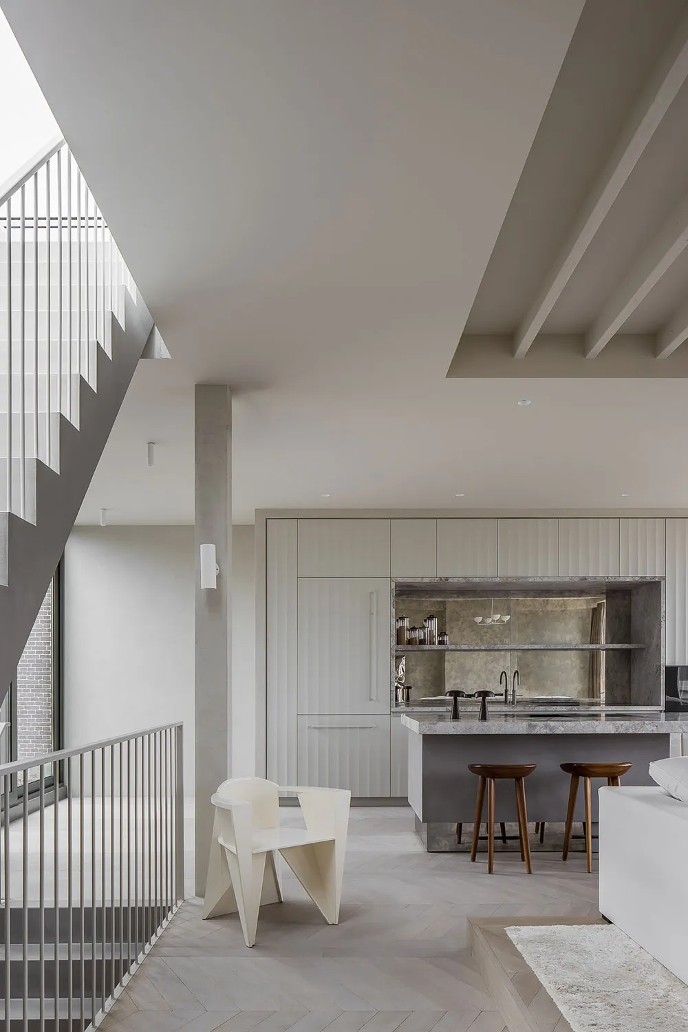 Diseño contemporáneo refinado del estudio holandés Framework Studio - Gallery image 29