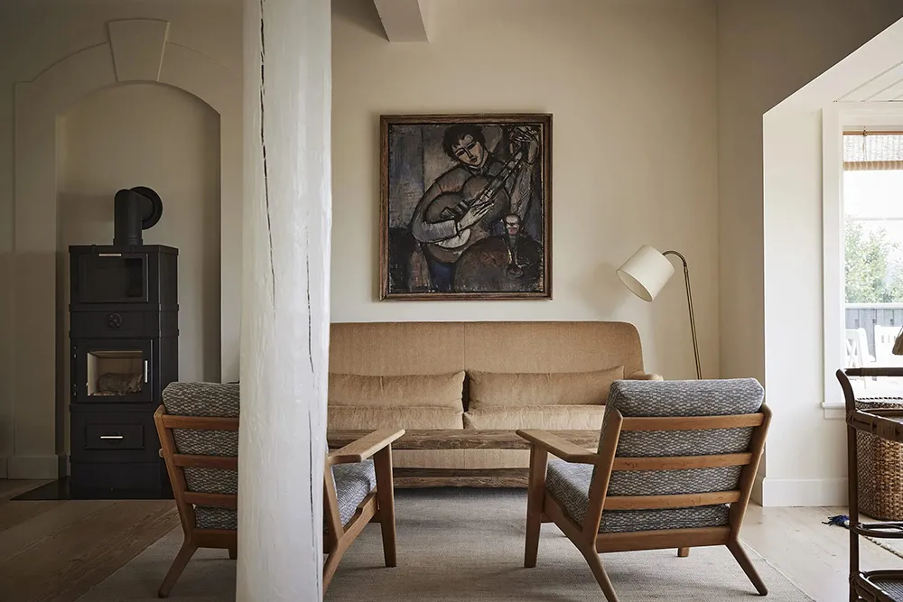 Mix cosy de style anglais et scandinave dans les œuvres de l'atelier Pernille Lind - Gallery image 16