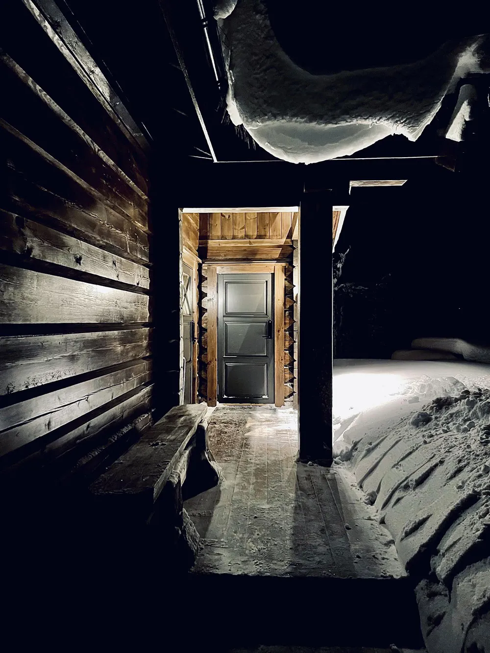 Hölzerner Holzhütte in Schweden mit stylischen Interiern - Gallery image 20