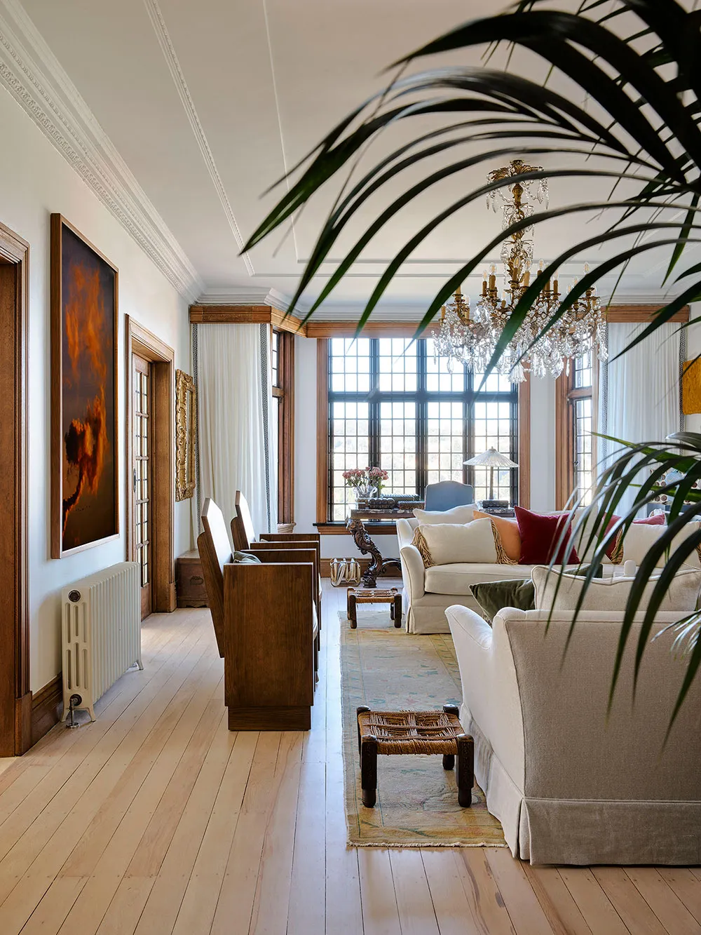 Antique and European Influence in the Design of a Magnificent Historical House in Sydney - Gallery image 2