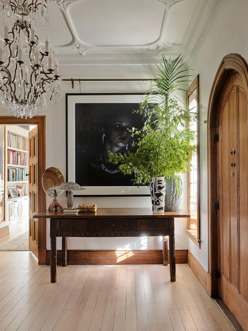 Antique and European Influence in the Design of a Magnificent Historical House in Sydney - Gallery image 1