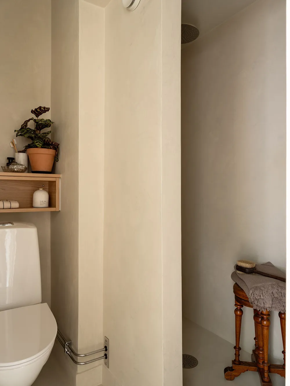 Однокомнатная квартира в Швеции с красивым оттенком стен (41 кв. м) - Gallery image 16