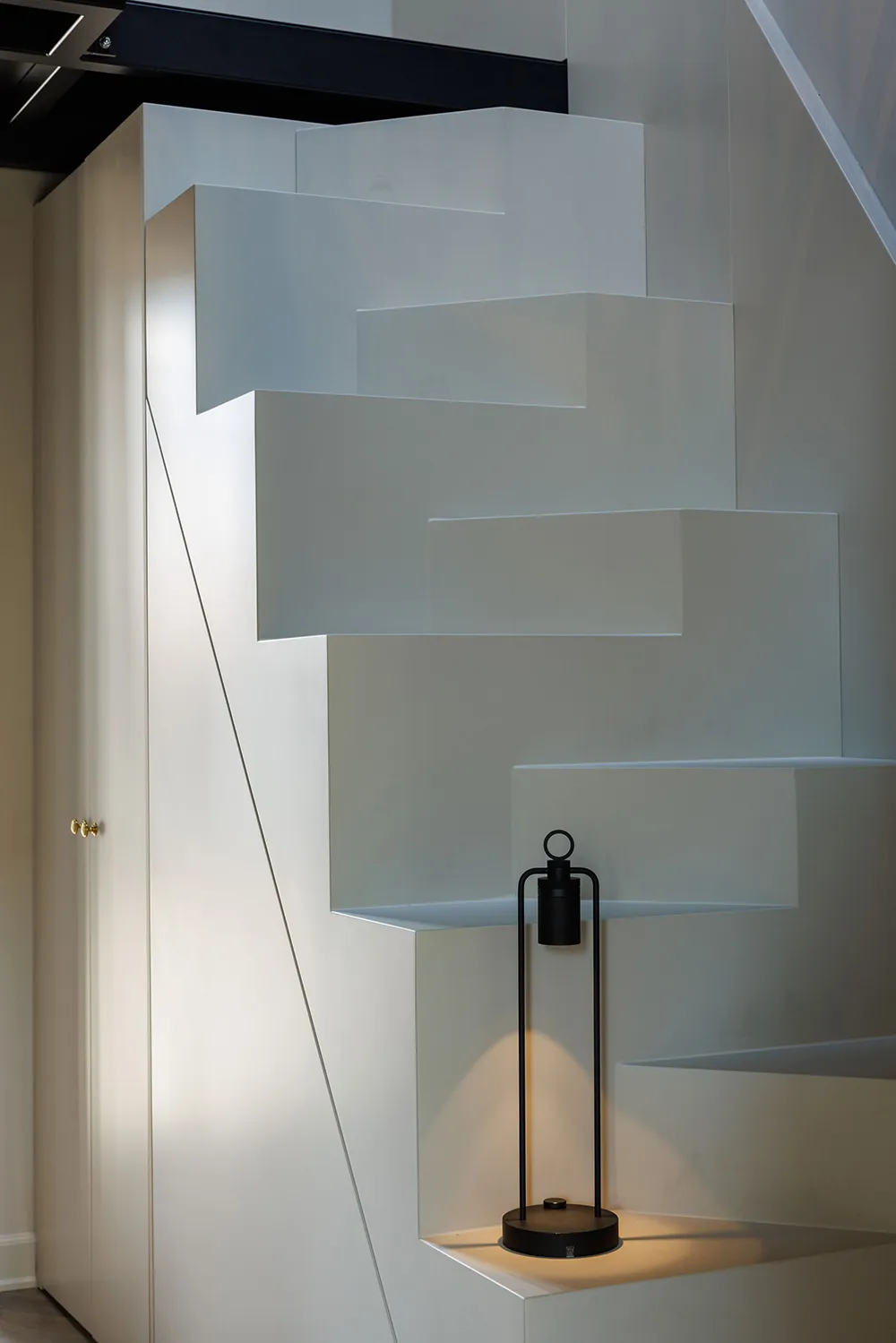 Середньовічні фрески та сучасний дизайн: будинок в Італії - Gallery image 9