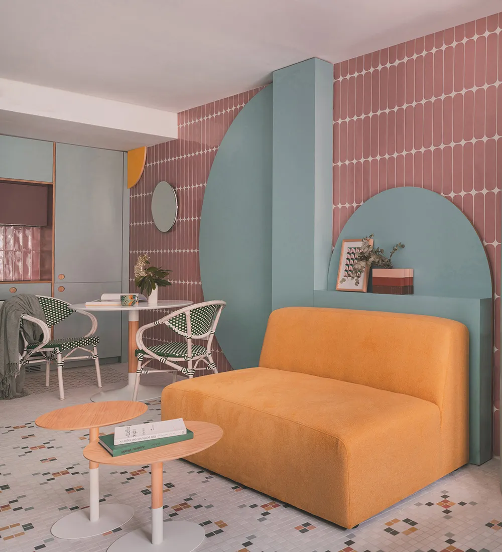 Unique Interior with Tile: Small Apartment in Madrid (56 sqm) - Gallery image 1