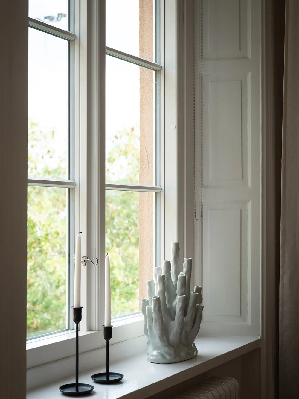 Appartement à deux étages avec de superbes fenêtres de mansarde en Suède - Gallery image 18