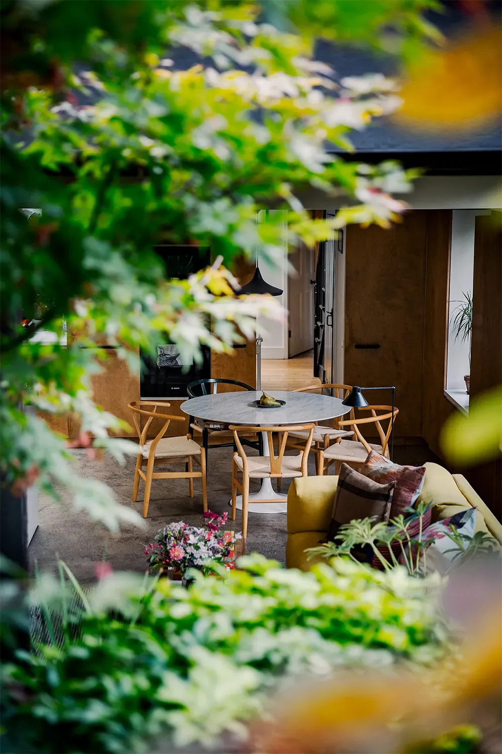 Світлі сучасні інтер'єри вікторіанського котеджа в Лондоні - Gallery image 5