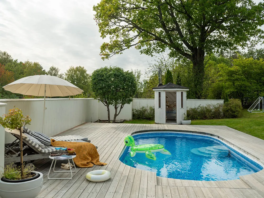 Urocza tradycyjna willa z basenem w Szwecji - Gallery image 37