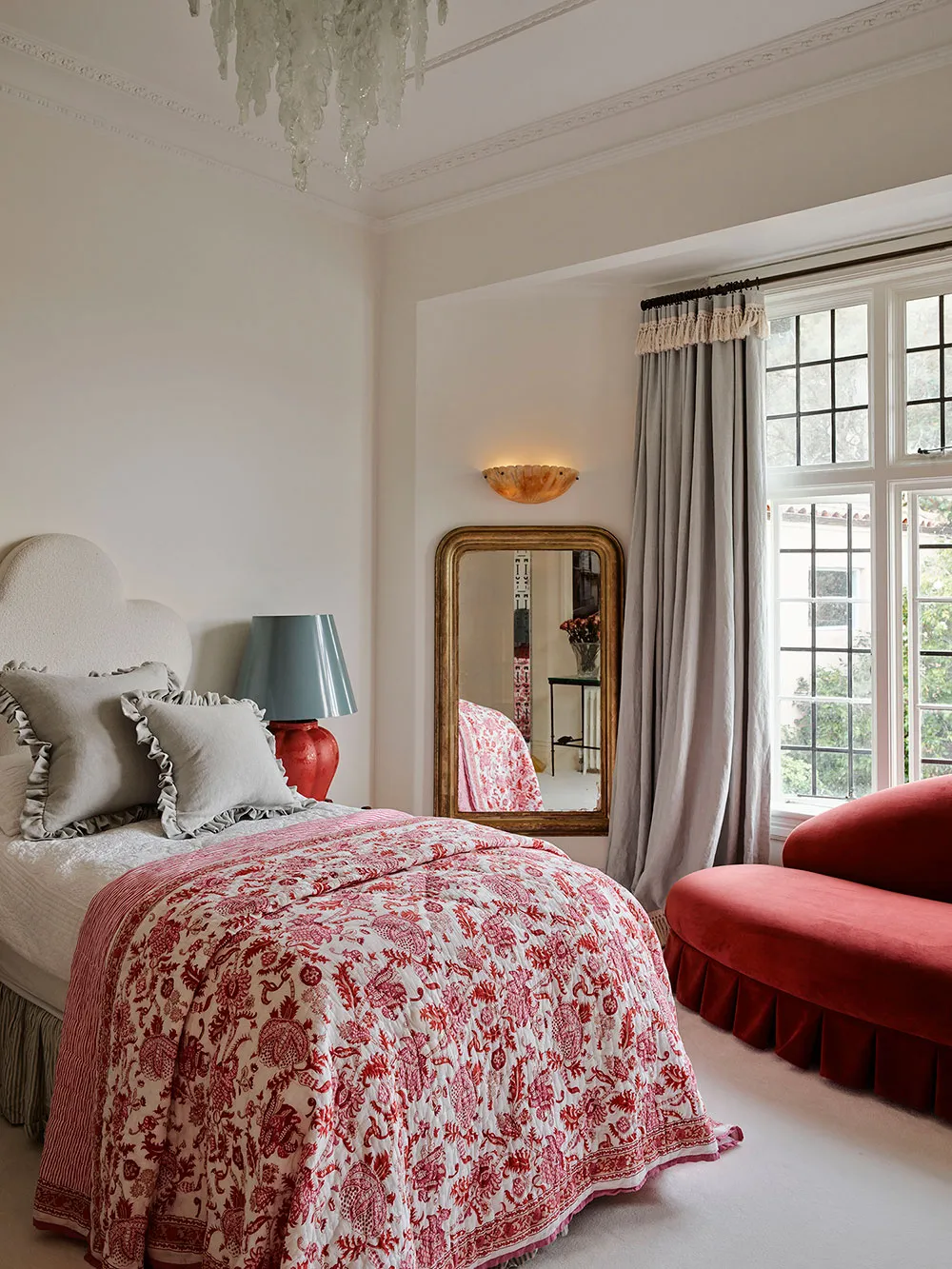 Antique and European Influence in the Design of a Magnificent Historical House in Sydney - Gallery image 25