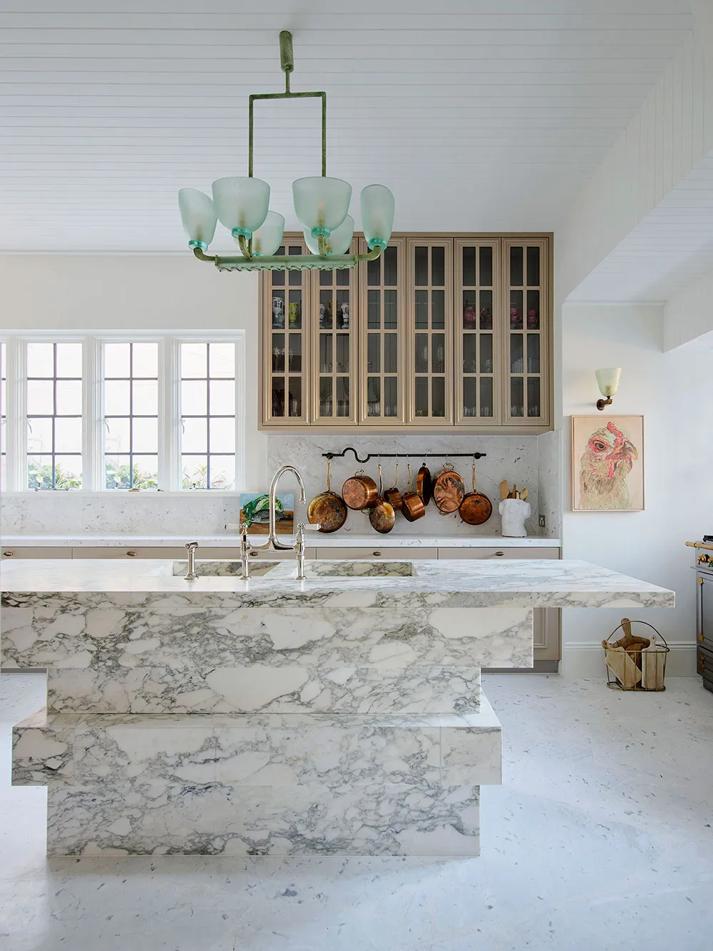 Antique and European Influence in the Design of a Magnificent Historical House in Sydney - Gallery image 8