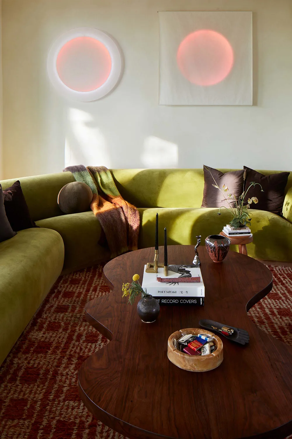 Kolorowy интерьер mid-century muzyka i piosenkarz w Holivudzie - Gallery image 4