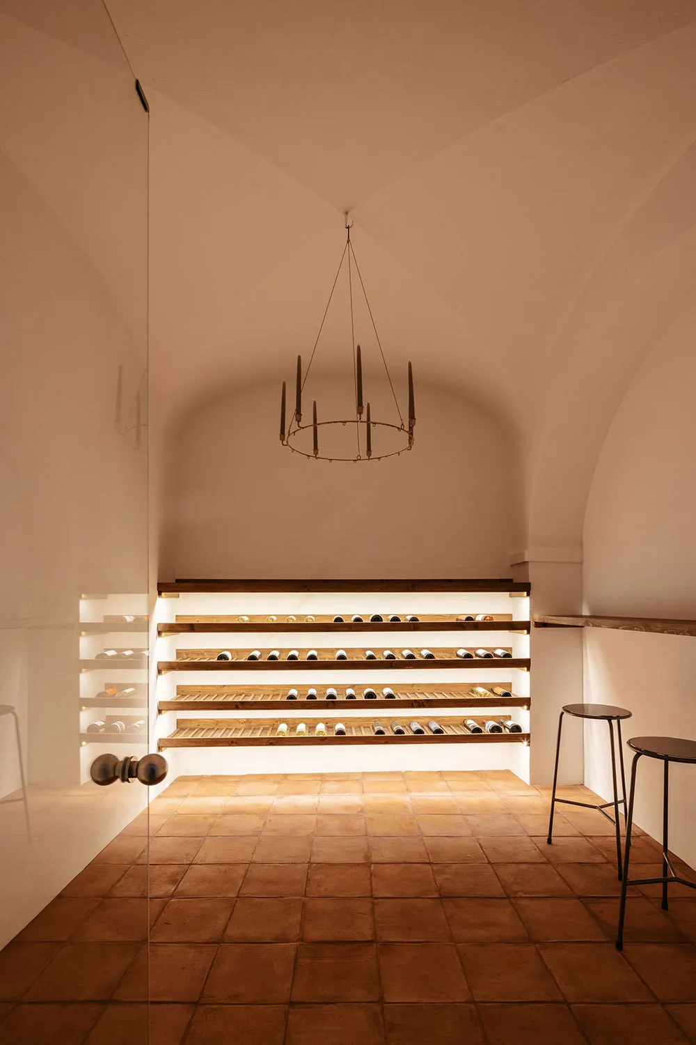 Style moderne d'une belle villa rose du XIXe siècle au Portugal - Gallery image 15