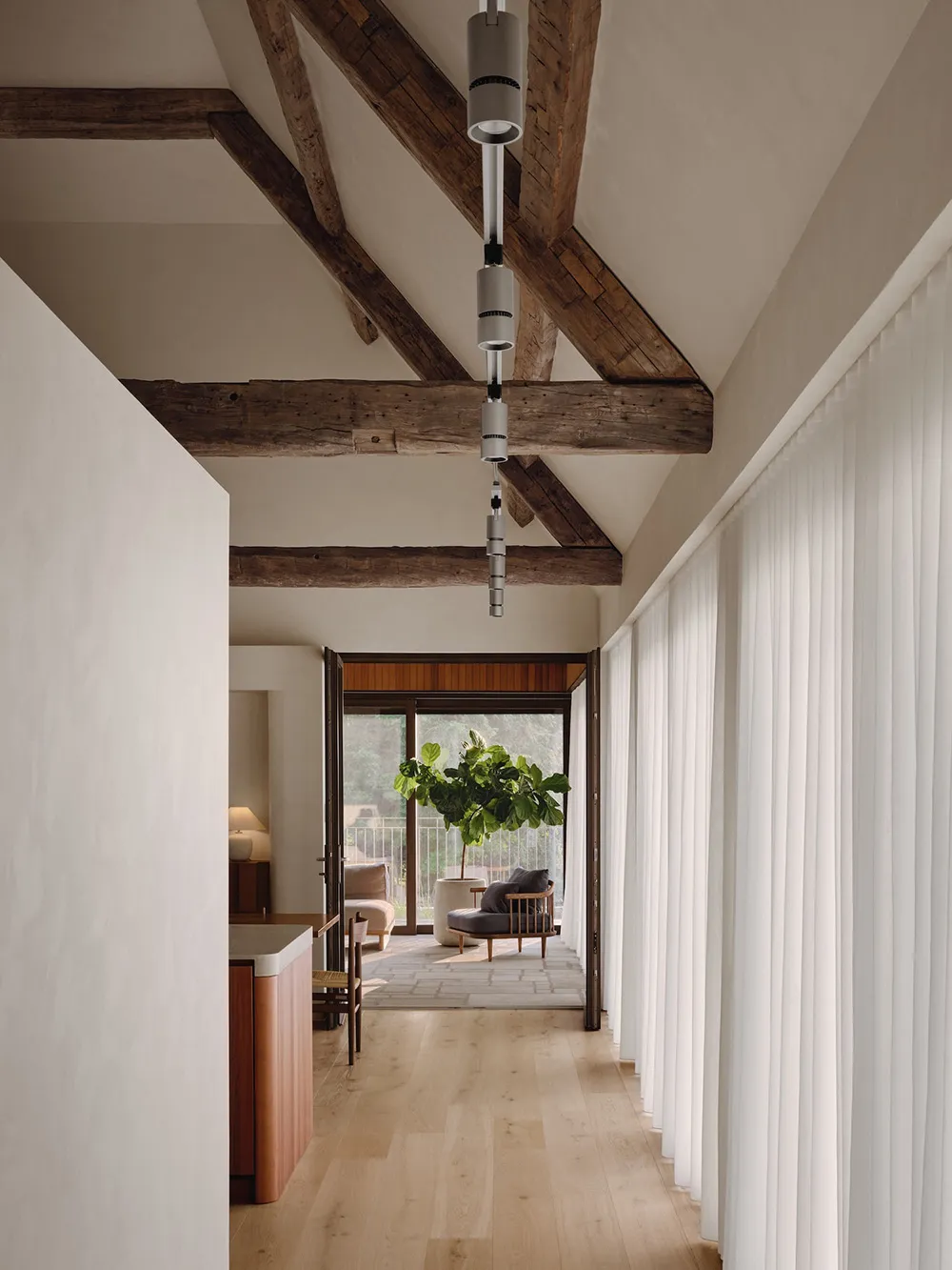 Résidence minimaliste cosy au Québec (Canada) - Gallery image 12