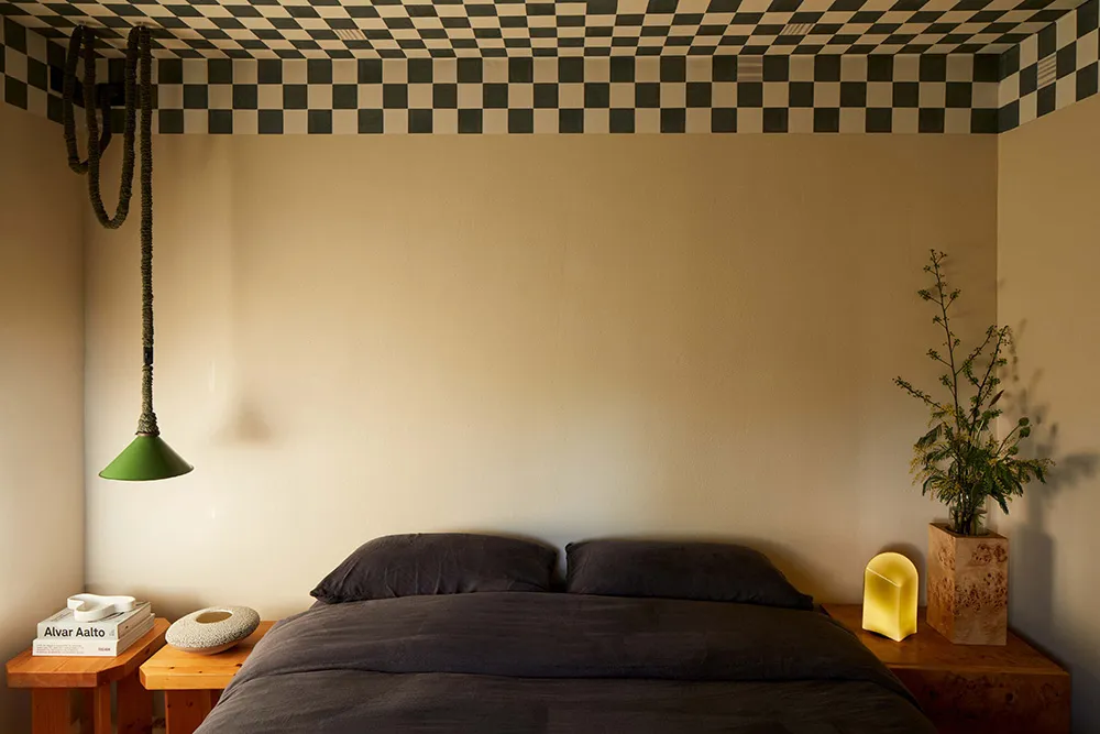 Kolorowy интерьер mid-century muzyka i piosenkarz w Holivudzie - Gallery image 11