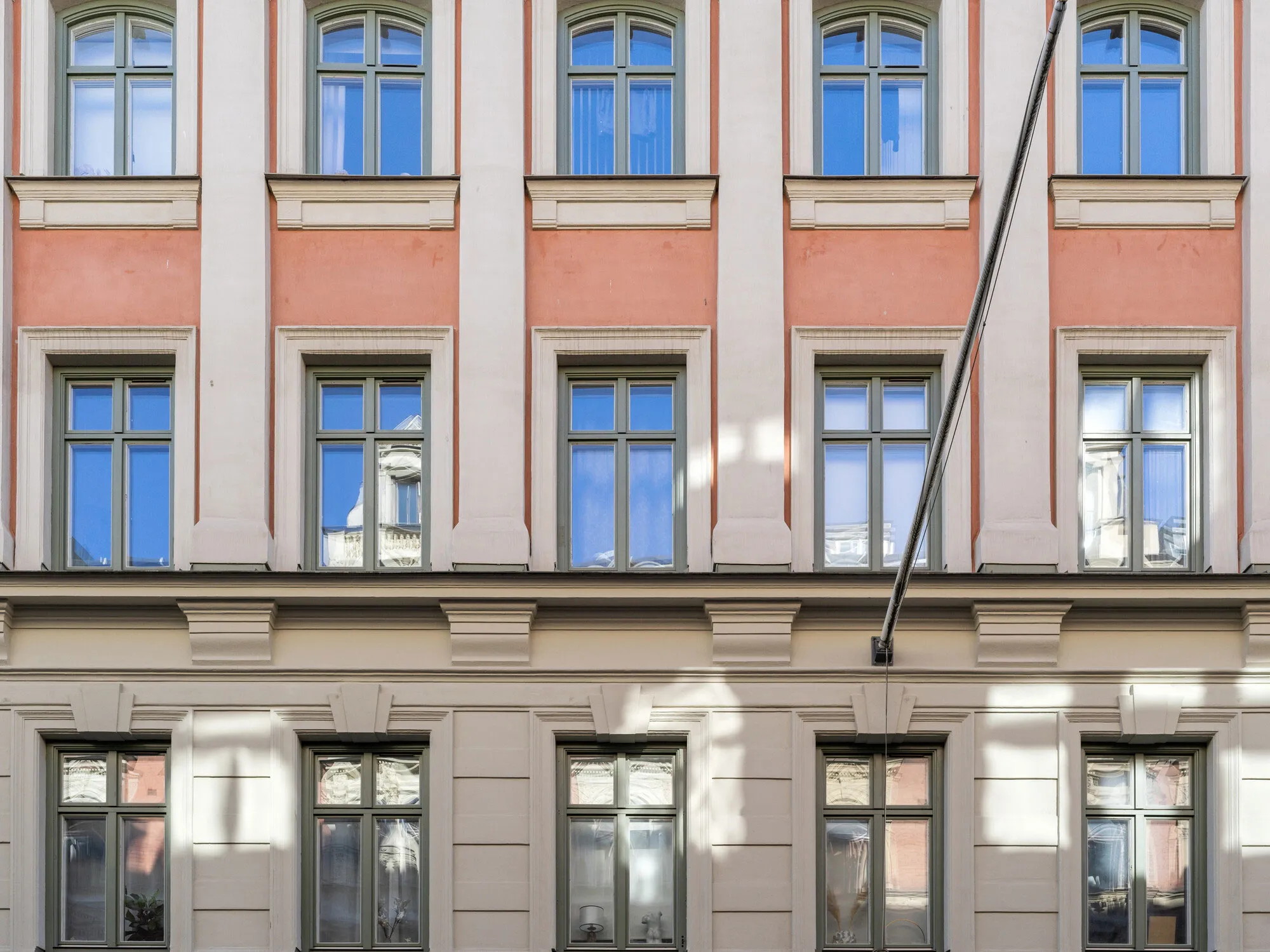 Kleine skandinavische Wohnung mit Loft (28 qm) - Gallery image 16