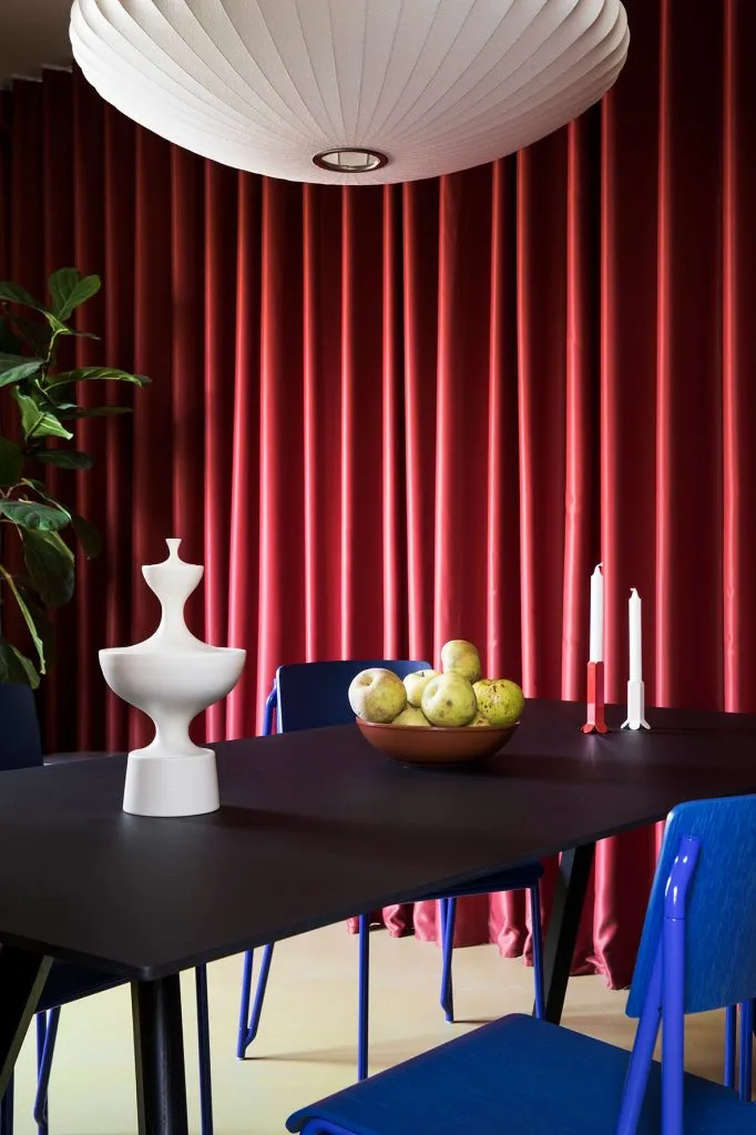 Meer an Farbe und originellen Details im Design einer Wohnung in Madrid - Gallery image 14