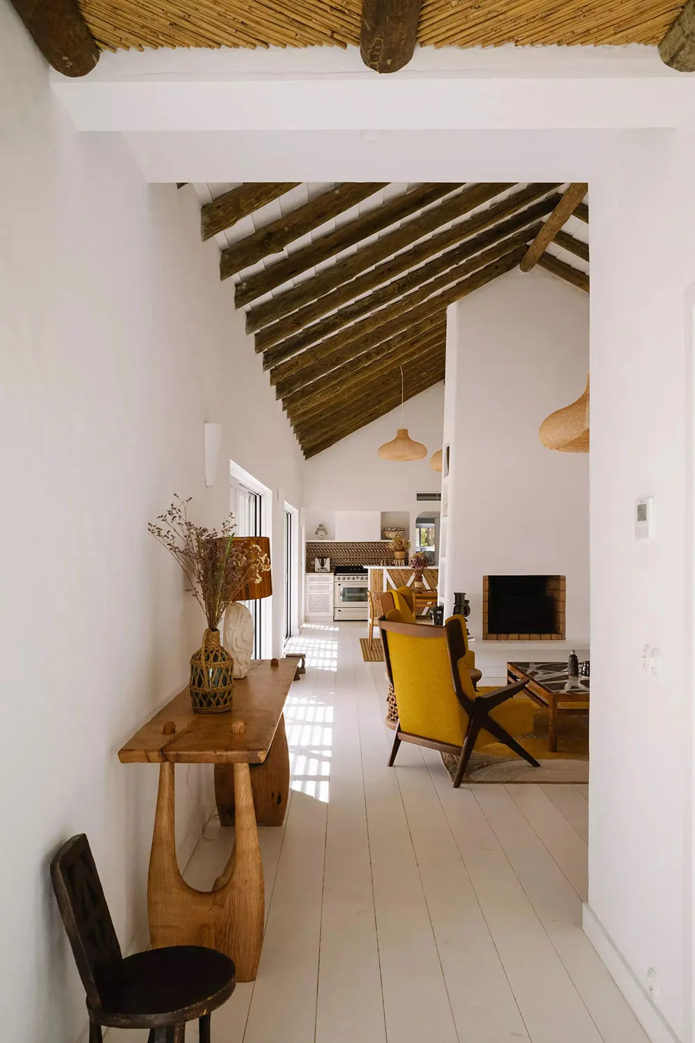 Décors tissés et ambiance de résort : villa au Portugal - Gallery image 1