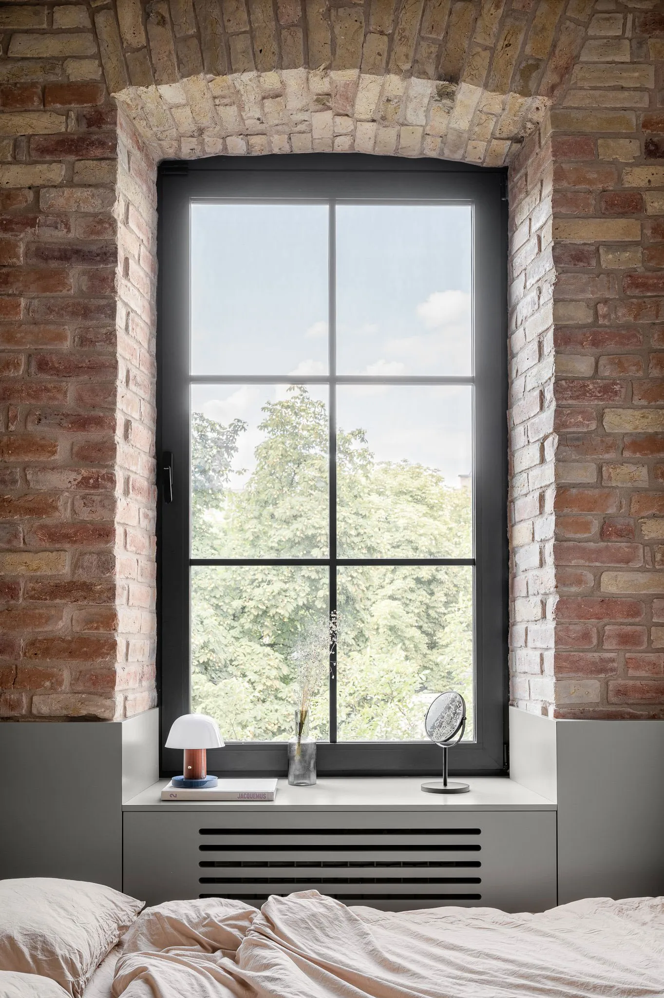 Compact Life in 38 sqm: Stylish Studio Apartment in Kyiv - Gallery image 12