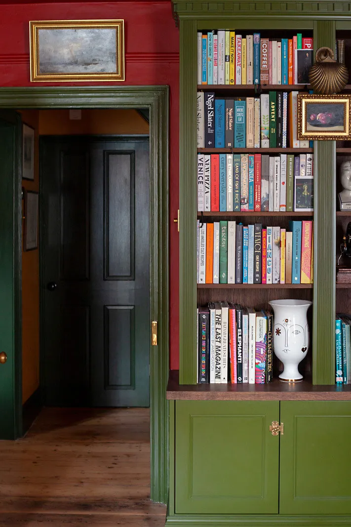 Rich Red and Green Tones in Vintage Victorian Mansion Interiors - Gallery image 6