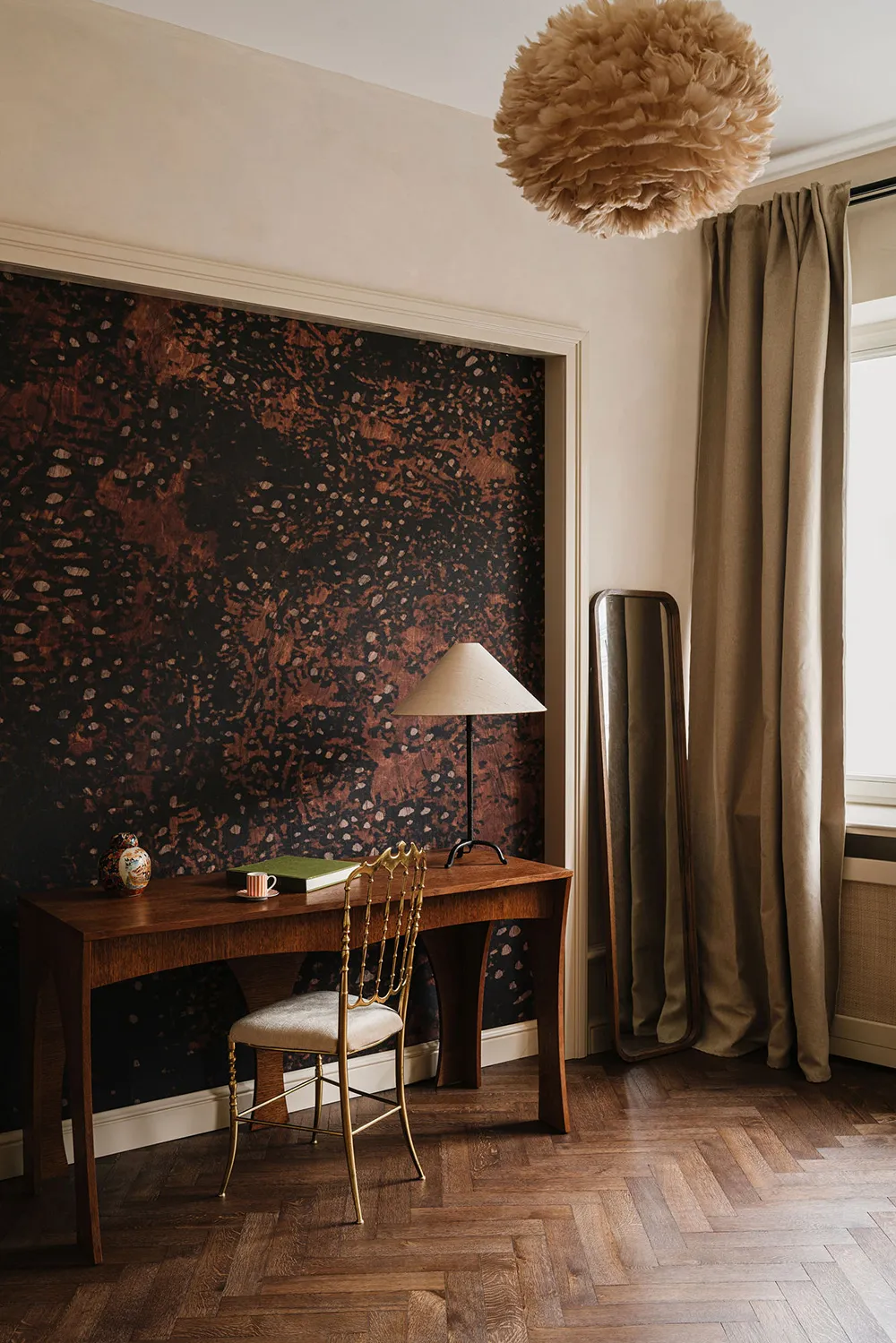 Style apartment of a travel blogger in Warsaw with elegant details - Gallery image 15