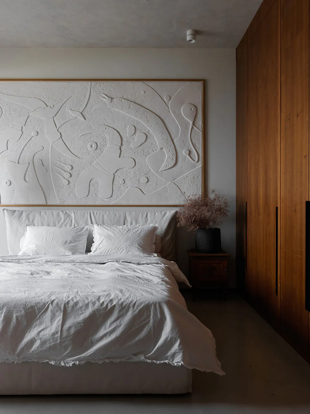 How Designers Live: Elena Gorenstein's Stunning Apartment in Moscow - Gallery image 8