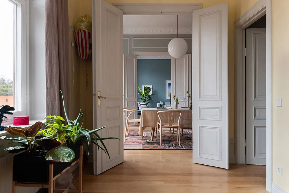Elegant Interior in Blue Tones in a Historic House in Central Stockholm - Gallery image 26