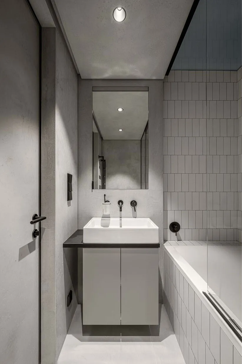 Compact Life in 38 sqm: Stylish Studio Apartment in Kyiv - Gallery image 15