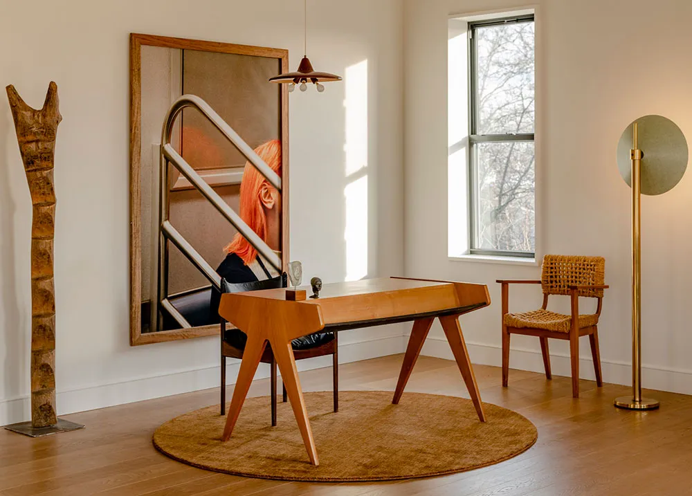 Nowoczesny интерьер taunhouse'a w Brooklynie w pięknych promieniach słońca - Gallery image 18