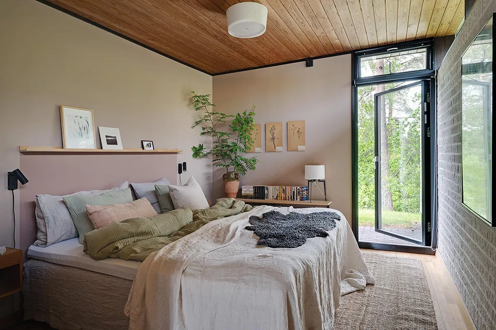 Modernist Villa Among Traditional Cottages in Sweden - Gallery image 25