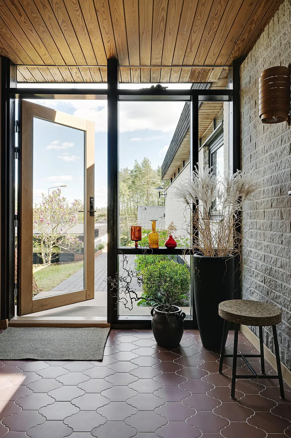 Modernist Villa Among Traditional Cottages in Sweden - Gallery image 33