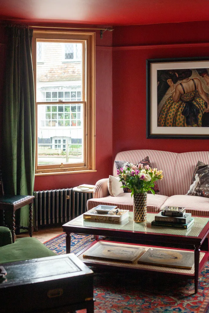 Rich Red and Green Tones in Vintage Victorian Mansion Interiors - Gallery image 1